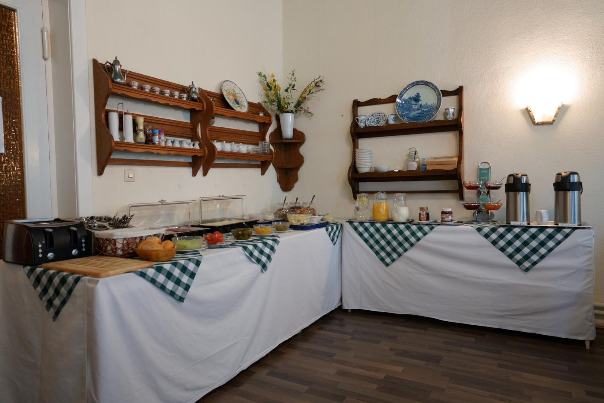 Hotel Pension Xantener Eck Berlin Luaran gambar