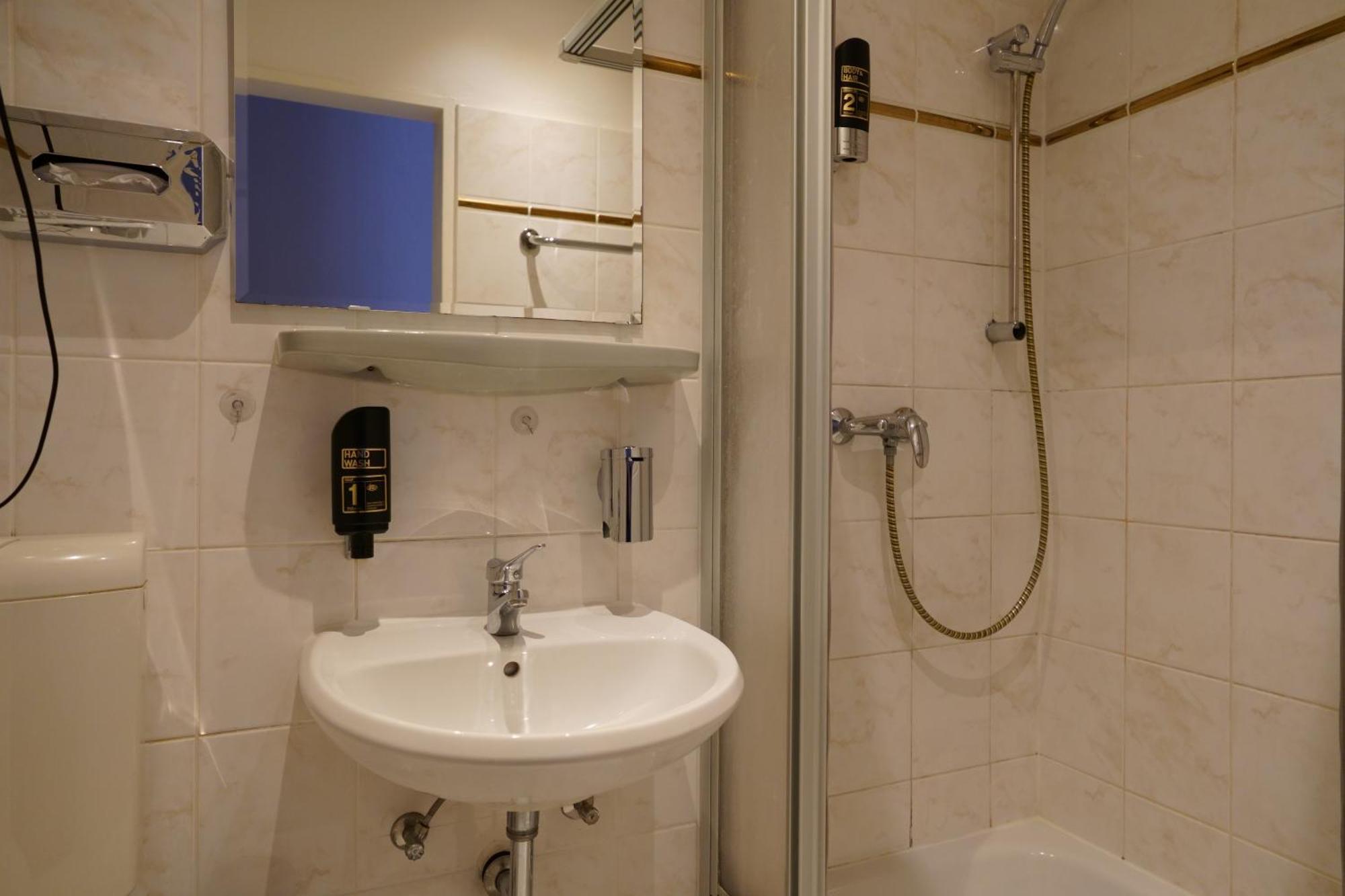 Hotel Pension Xantener Eck Berlin Luaran gambar