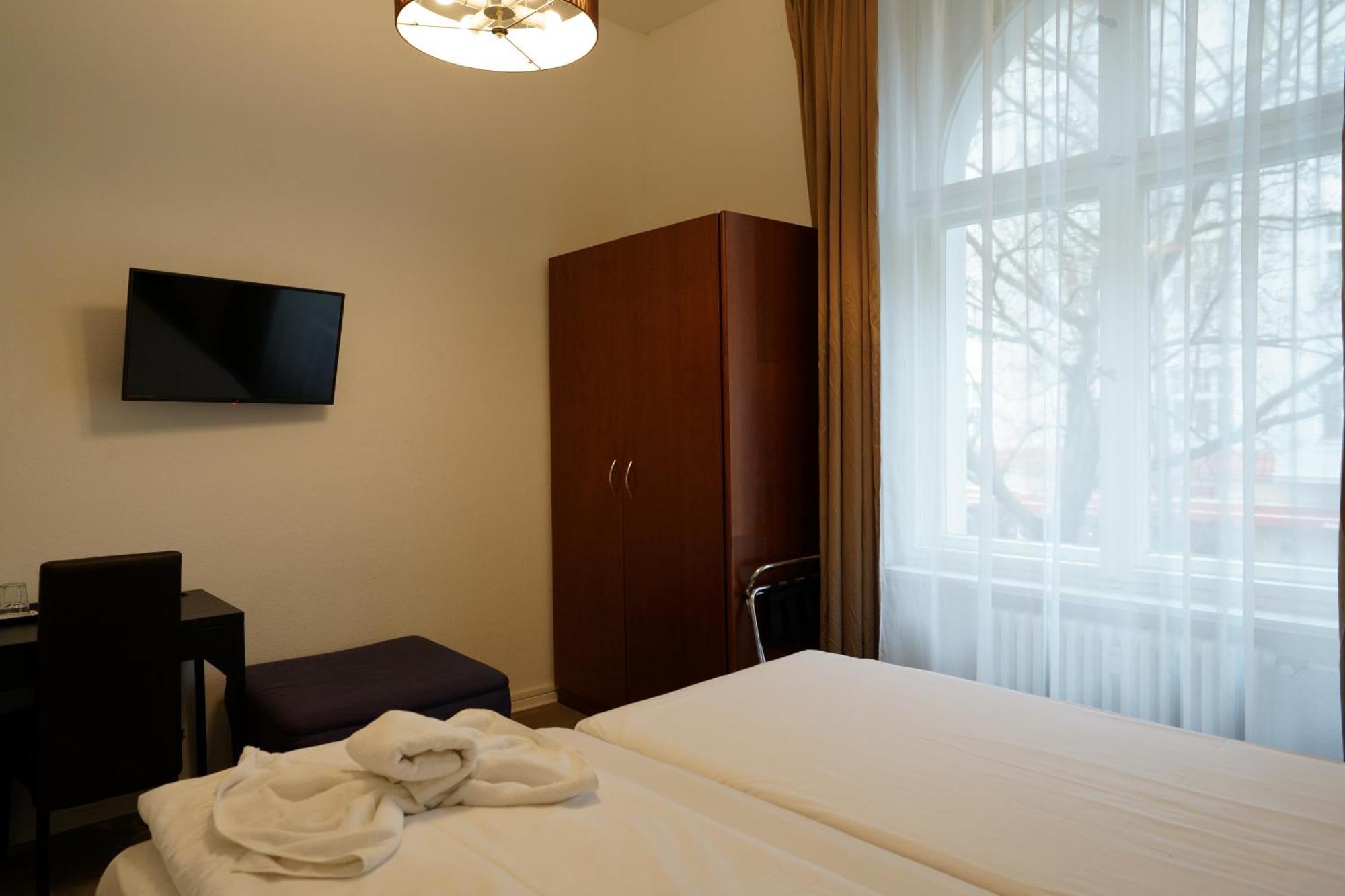 Hotel Pension Xantener Eck Berlin Luaran gambar
